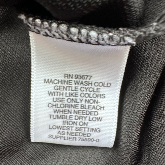 Liz Claiborne Black Asymmetrical Tank Top Womens M - Picture 4 of 4